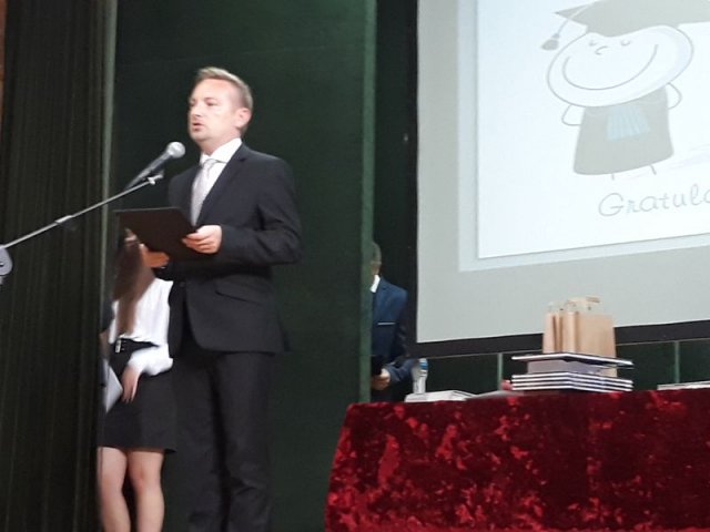 Klasy_3_2017_2018_GIM_003