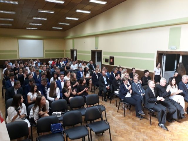 Klasy_3_2017_2018_GIM_071