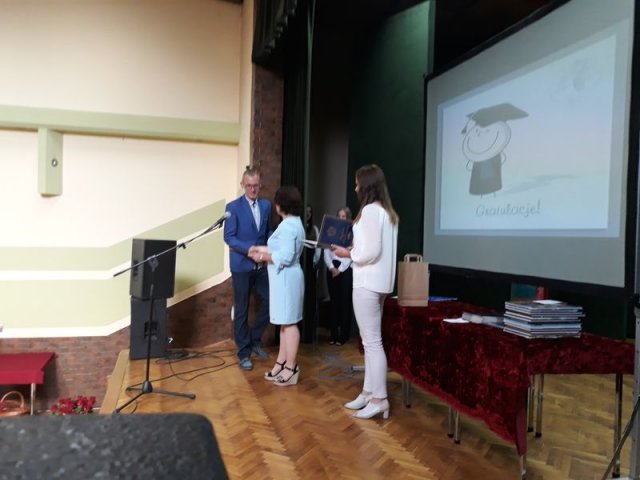 Klasy_3_2017_2018_GIM_075