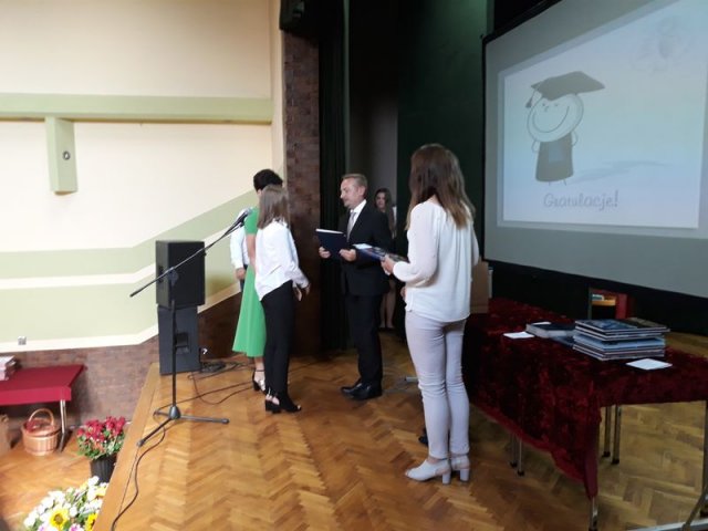 Klasy_3_2017_2018_GIM_107