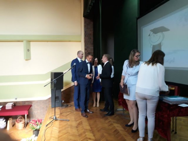 Klasy_3_2017_2018_GIM_115