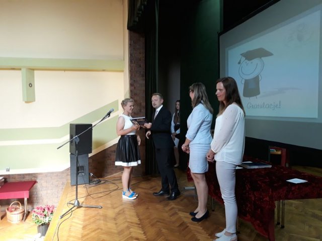 Klasy_3_2017_2018_GIM_145