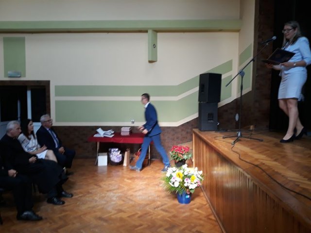 Klasy_3_2017_2018_GIM_174