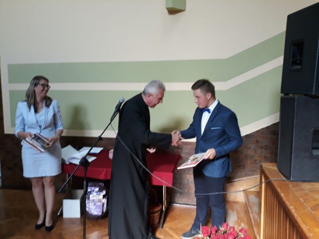 Klasy_3_2017_2018_GIM_209