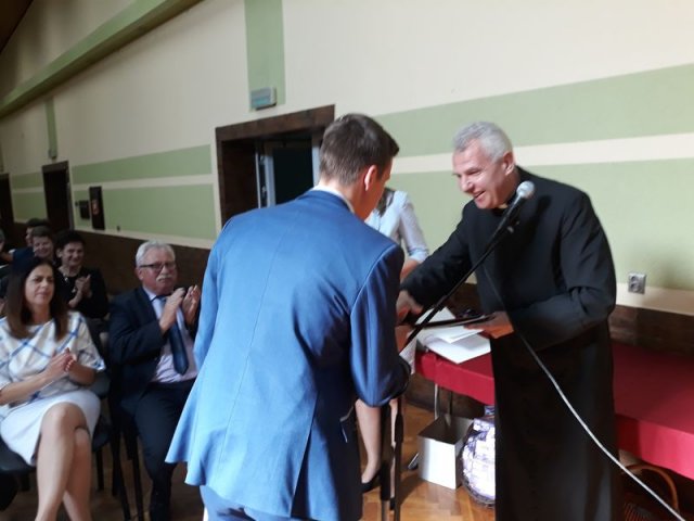 Klasy_3_2017_2018_GIM_212