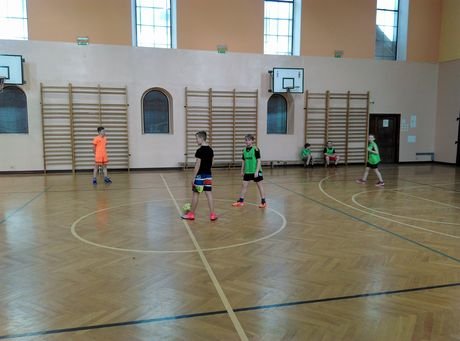 Faza grupowa piłki halowej 2018