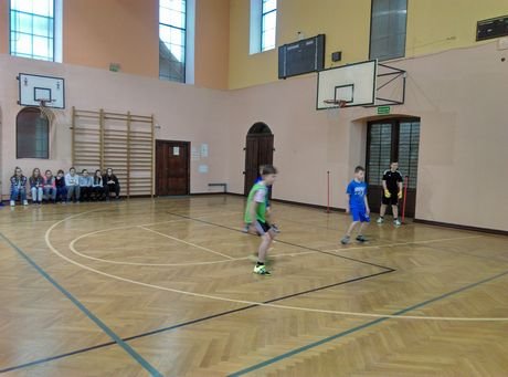 Faza grupowa piłki halowej 2018