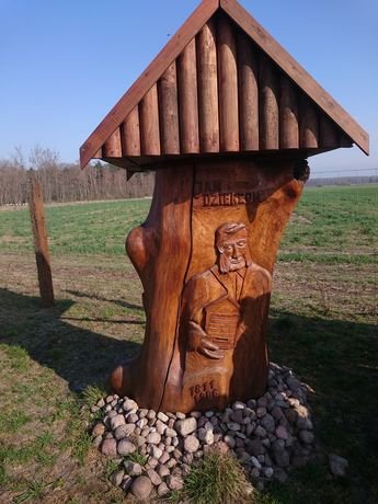 Wycieczka do zagrody Pszczółki przyjaciółki