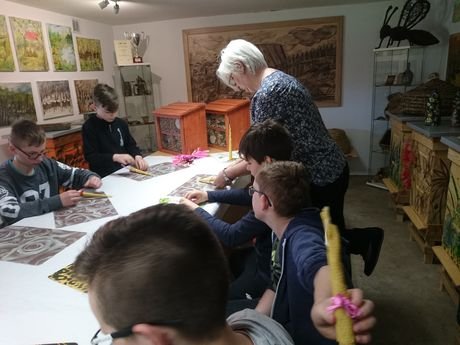 Wycieczka do zagrody Pszczółki przyjaciółki