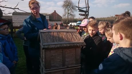 Wycieczka do zagrody Pszczółki przyjaciółki